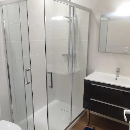 1d 35 M2 1etage Апартаменты